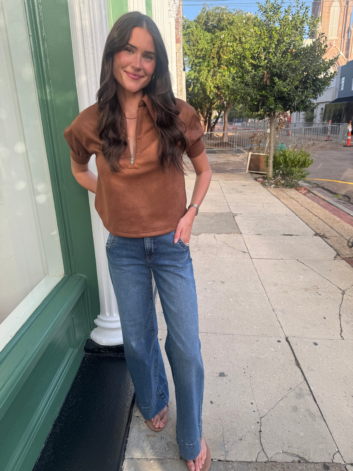Elvie Brown Short Puff Sleeve