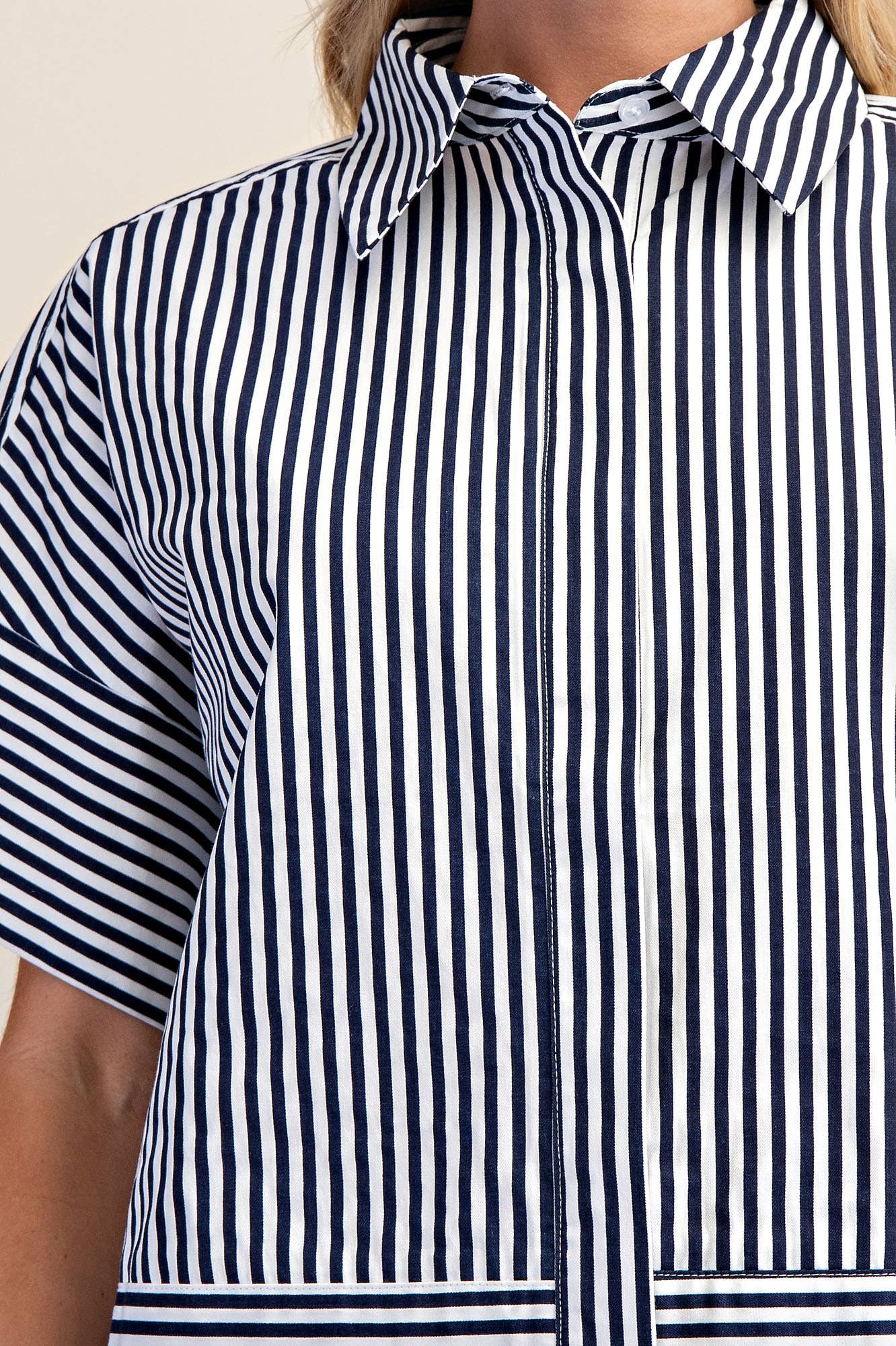 Neck Band Short Sleeve Button Down Top