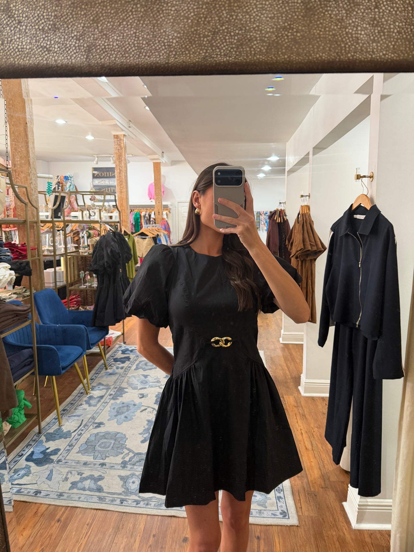 Entro black bubble sleeve dress