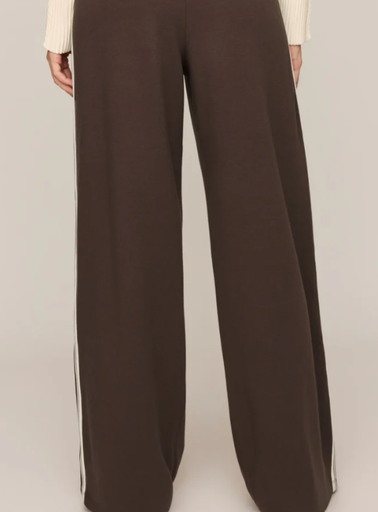 Breakaway Dark Chocolate Track Pant