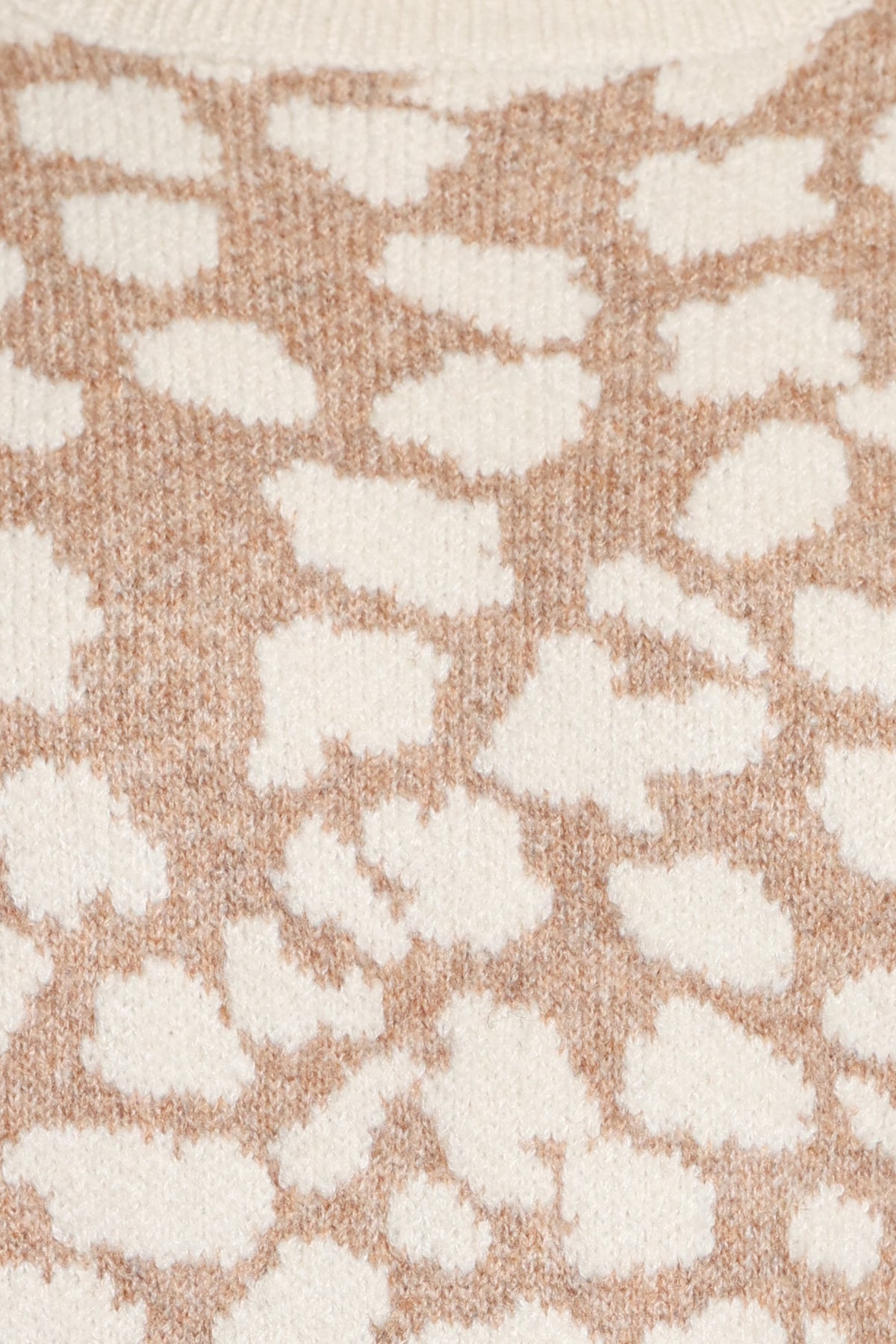 Josona Sweater - Tan Fawn
