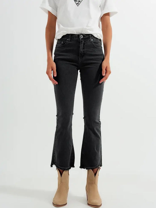 Q2 FLARE JEANS