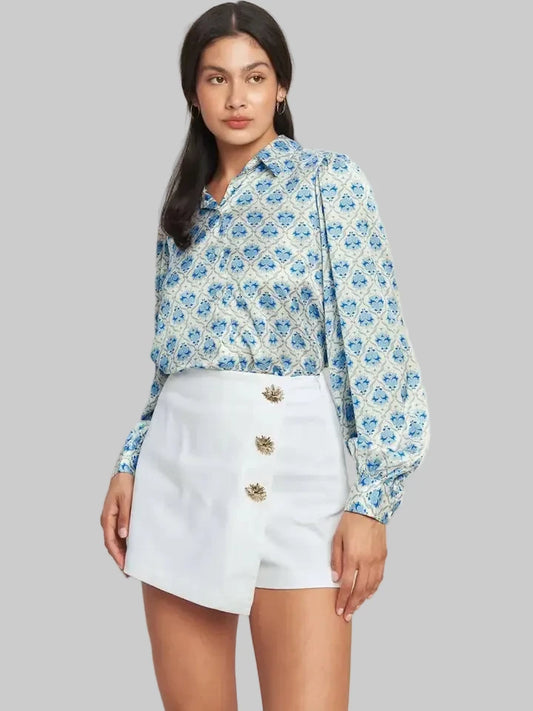 A Solid Woven Skirt