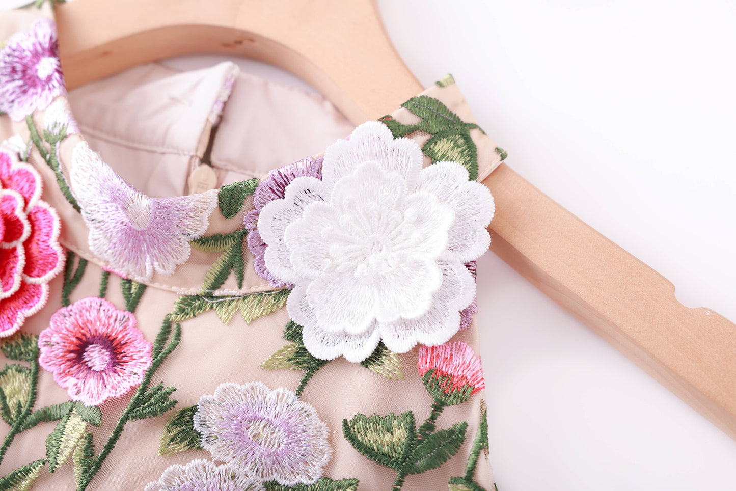 Elegant 3D Floral Mini Dress Summer Chic Style