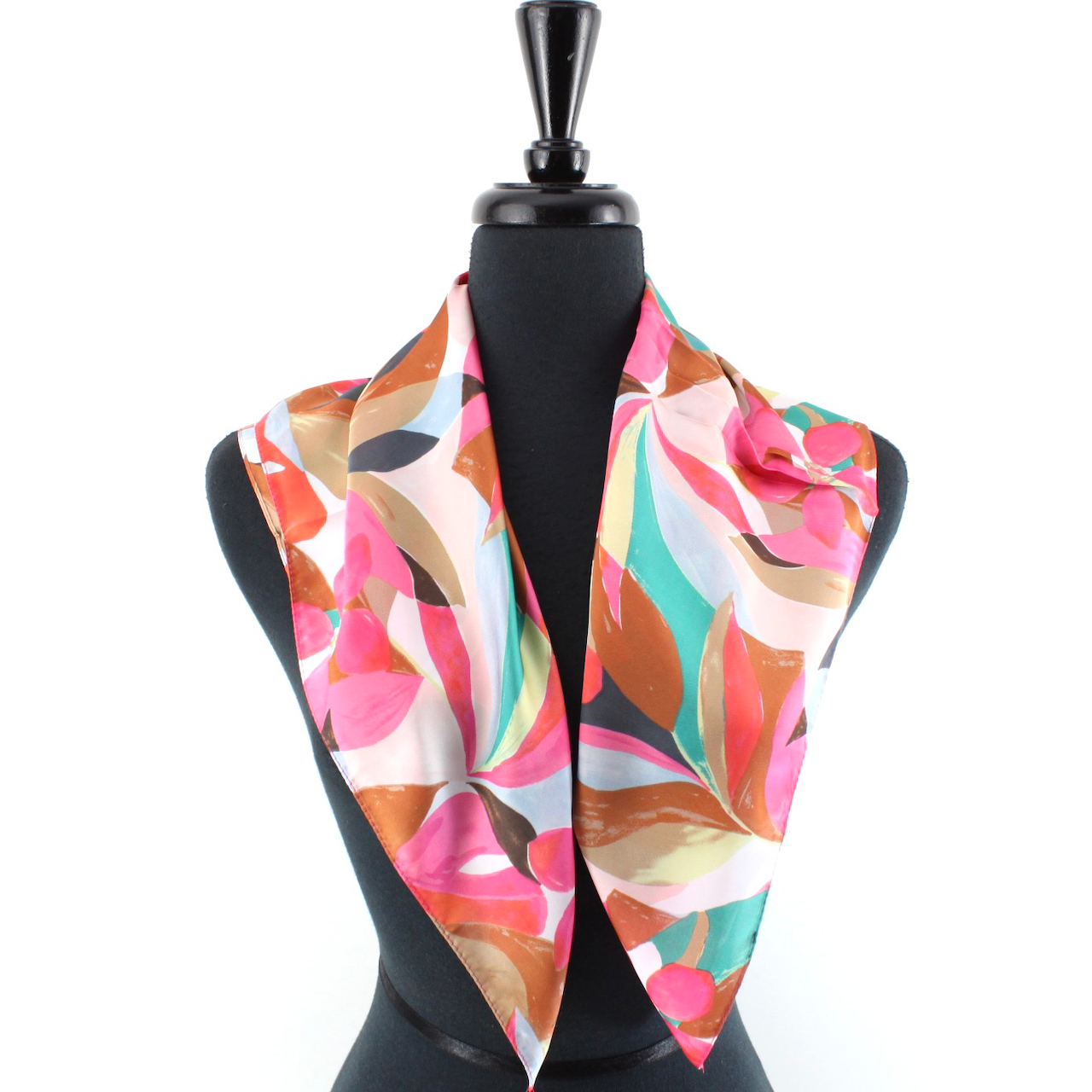 S24074 Claudia Lightweight Square Scarf