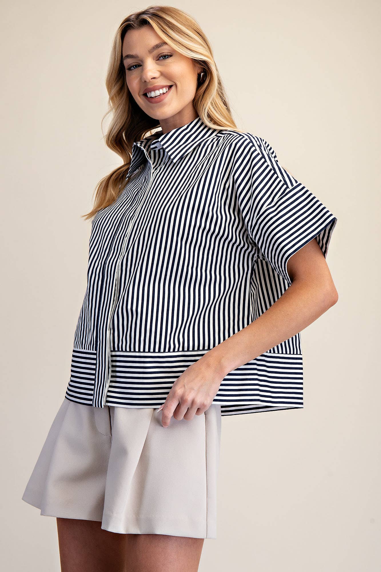 Neck Band Short Sleeve Button Down Top