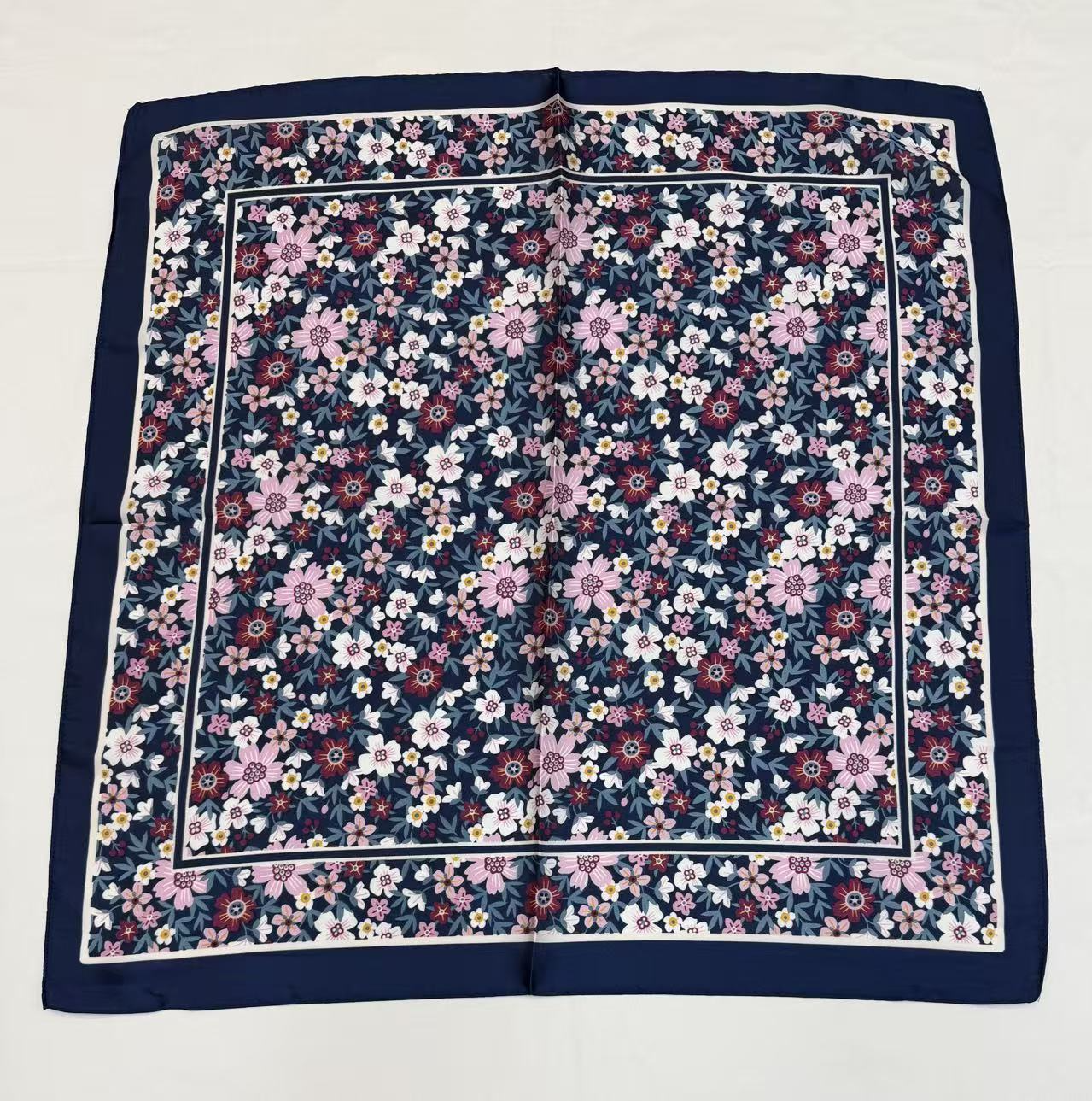 S26116 100% Polyester Lightweight Square Scarf