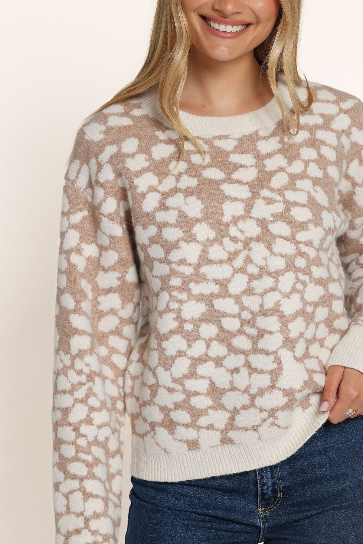 Josona Sweater - Tan Fawn