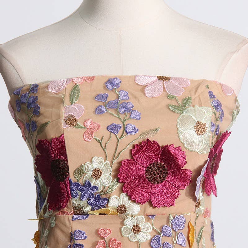Floral Embroidered Slim Tube Dress