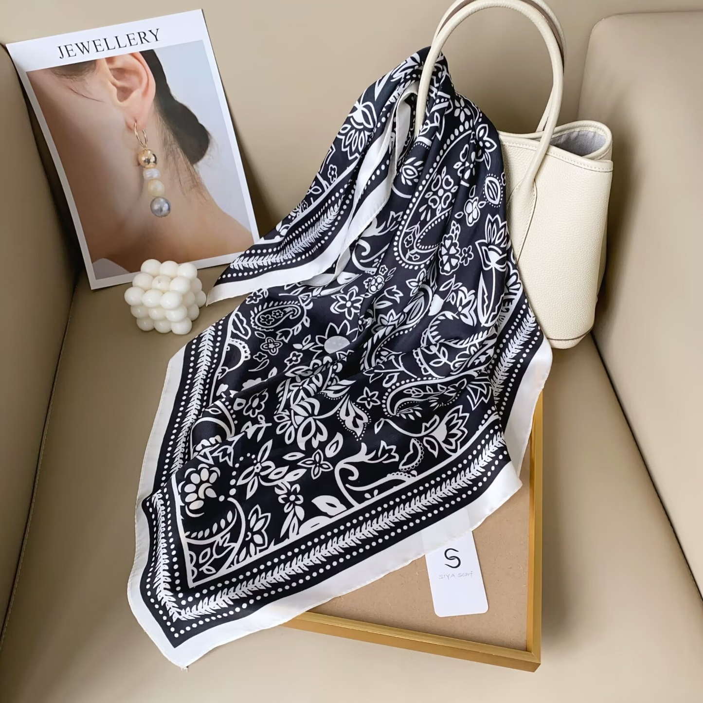 S26105 100% Polyester Lightweight Square Scarf