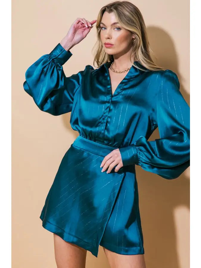 FLYING TOMATO WOVEN ROMPER