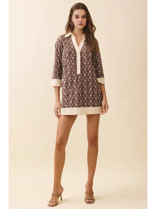 TCEC CONTRAST COLLAR HEM DRESS