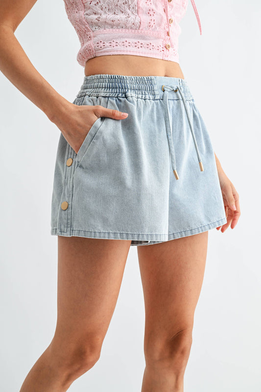 CB10424D Wash Denim Drawstring Shorts Side Buttons