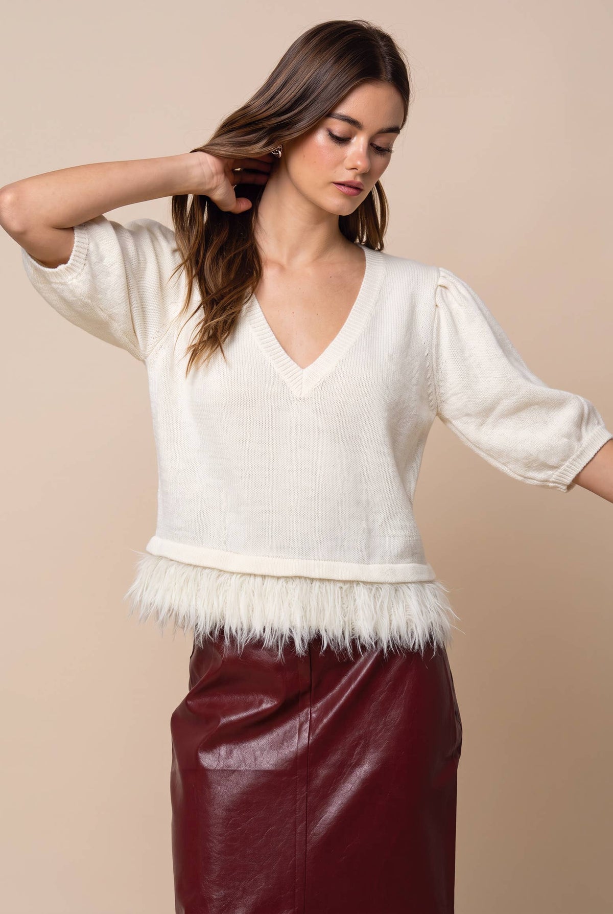 Short Puff Sleeve Knit Top With Feather Trim