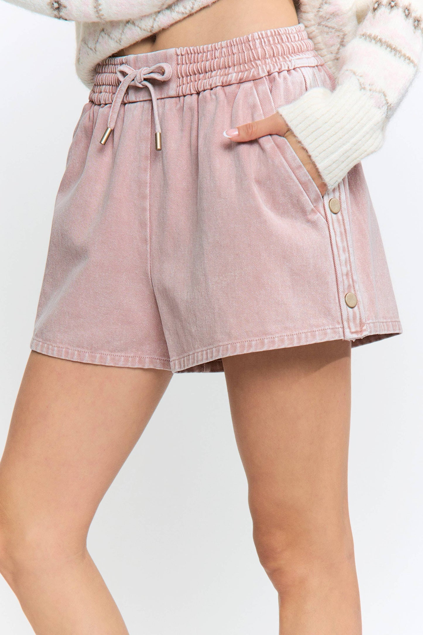 CB10424D Wash Denim Drawstring Shorts Side Buttons