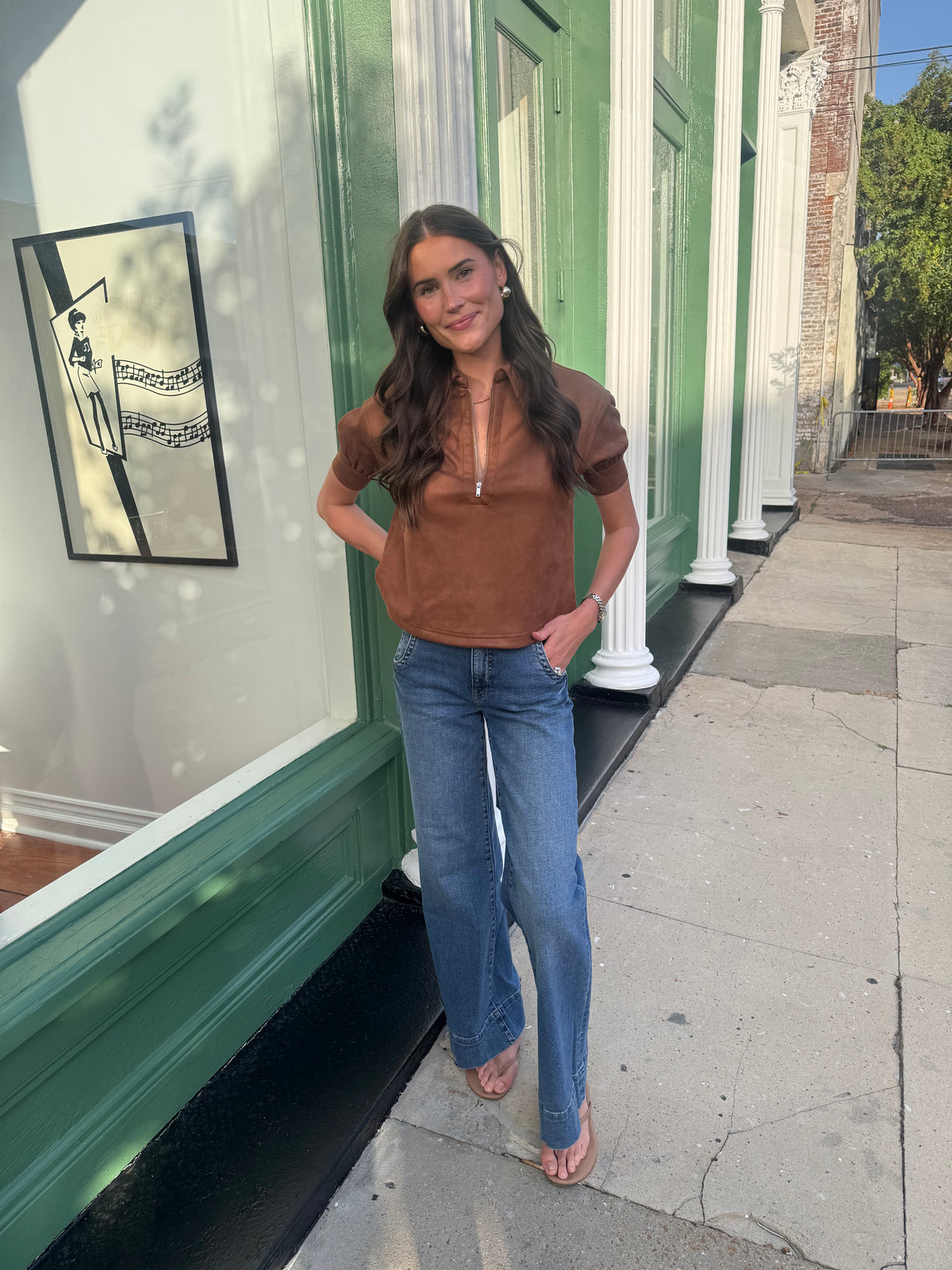 Elvie Brown Short Puff Sleeve