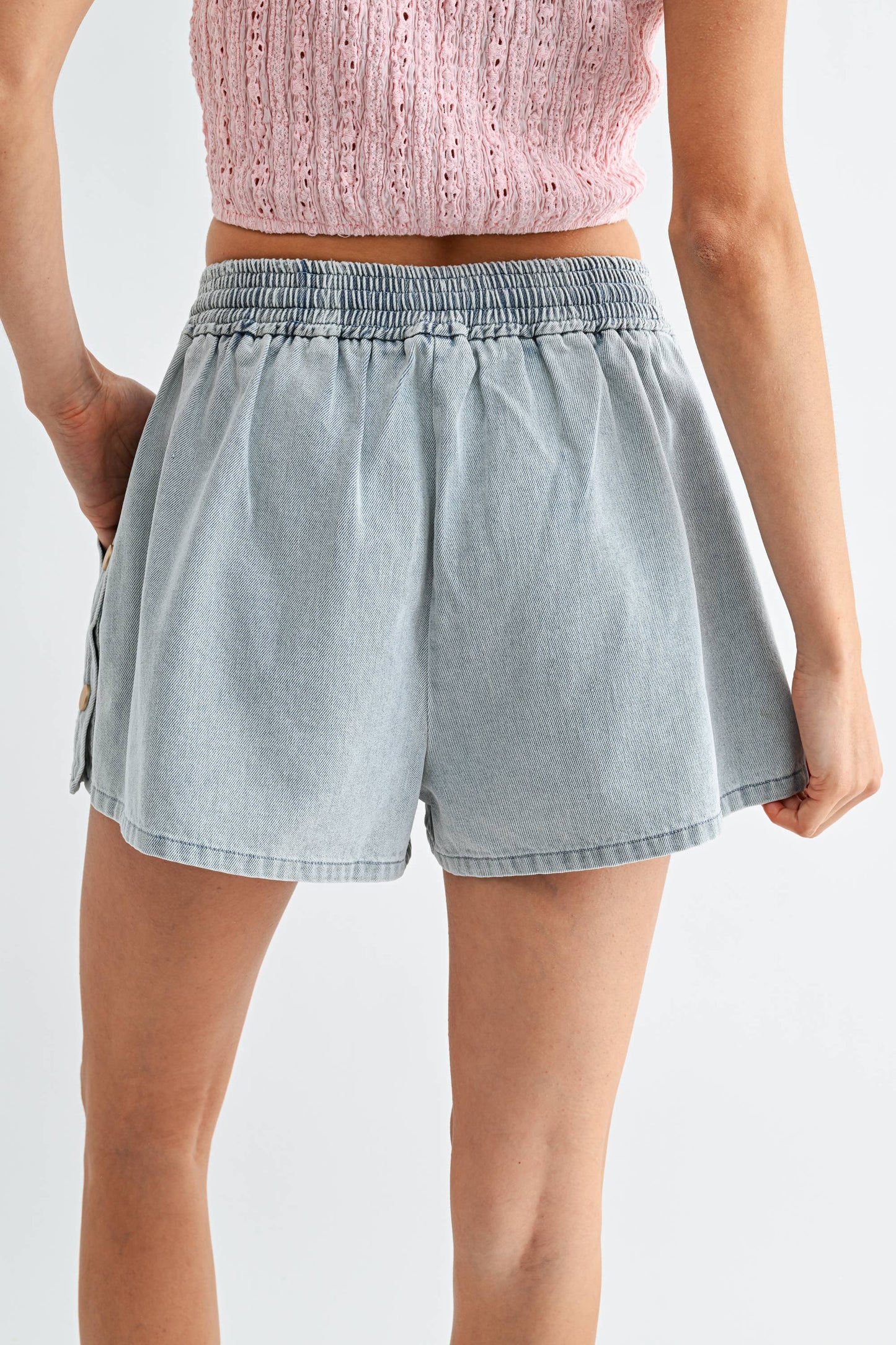 CB10424D Wash Denim Drawstring Shorts Side Buttons