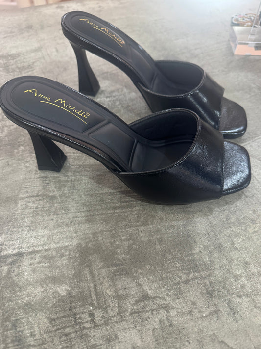 Gala Heel
