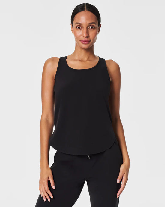 Load image into Gallery viewer, SPANX CURVED HEM TANK

