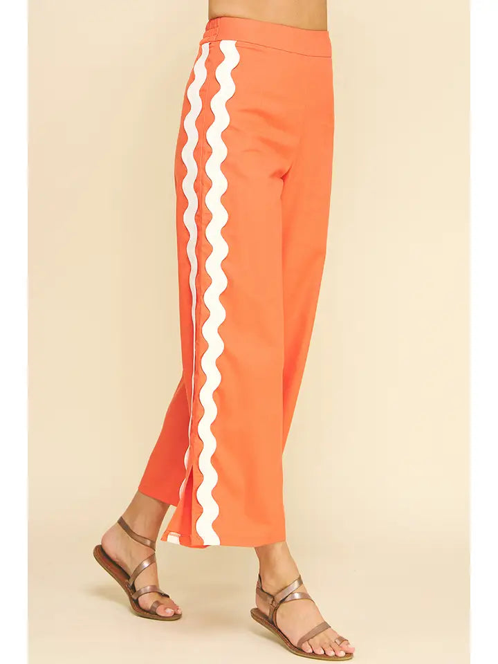 PINCH EMBROIDERED DETAIL PANTS