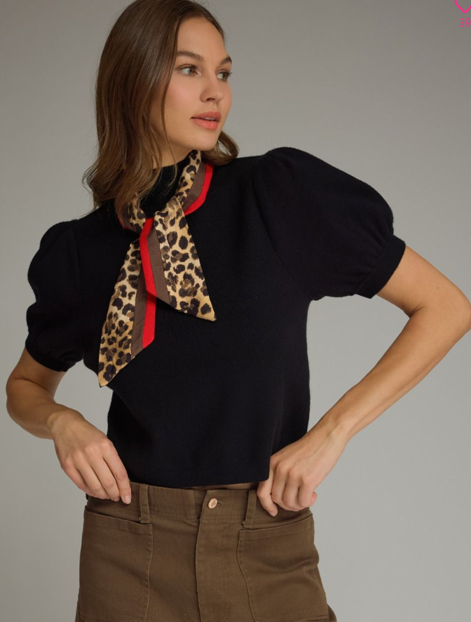 Solid short puff sleeve knit top