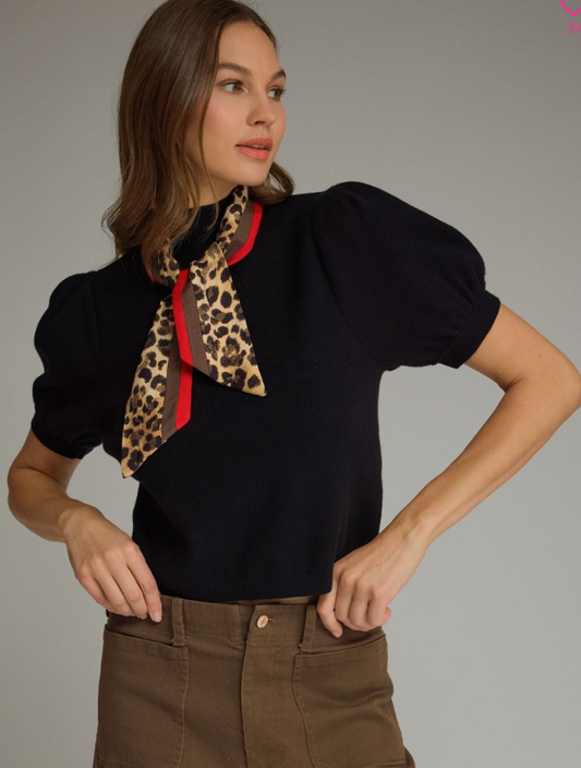 Solid short puff sleeve knit top