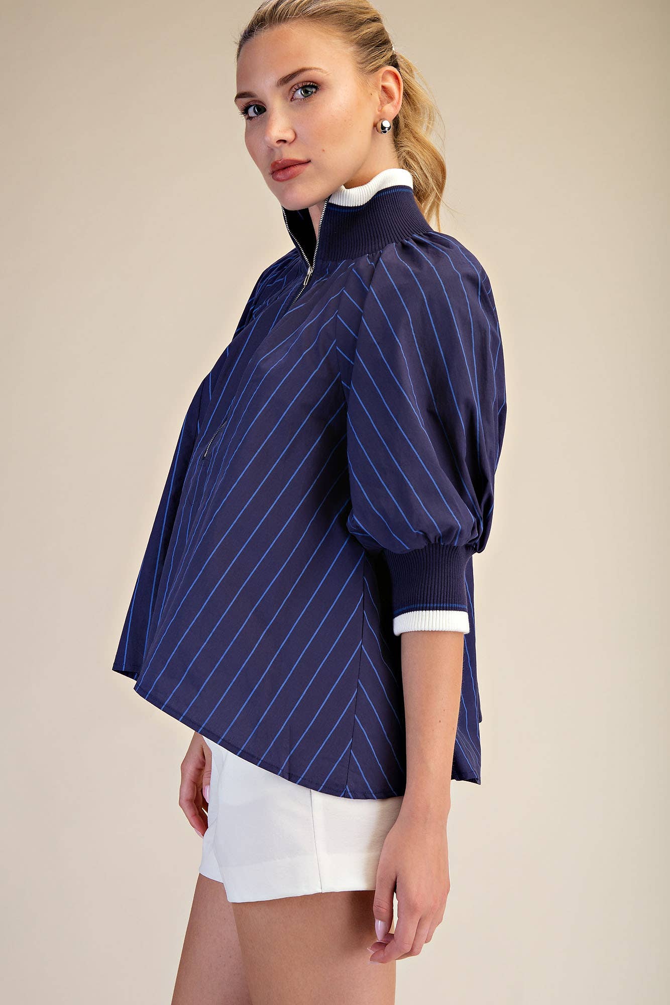 Mock Neck Band Puff Sleeve Blouse