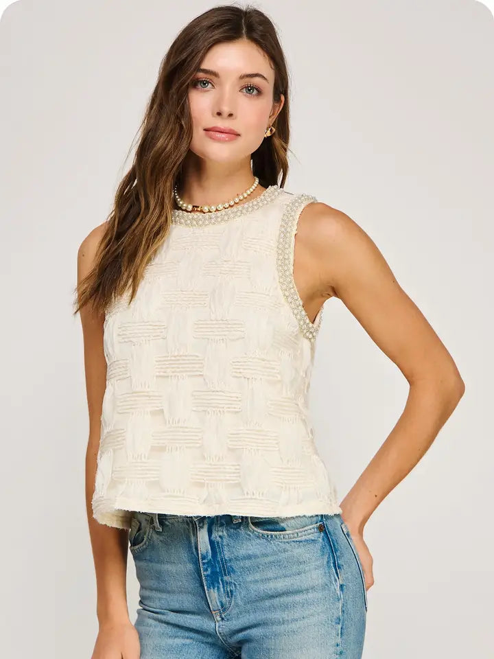 STRUT AND BOLT TEXTURE TOP