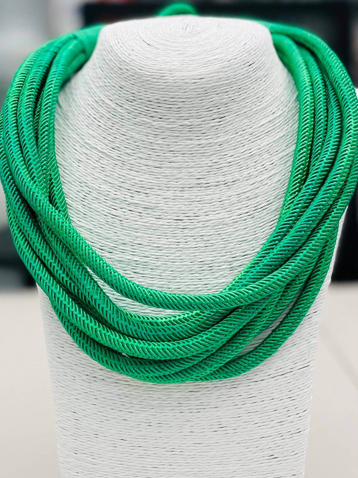 "Original" Slub 8-Strand Necklace (kelly green) NK263