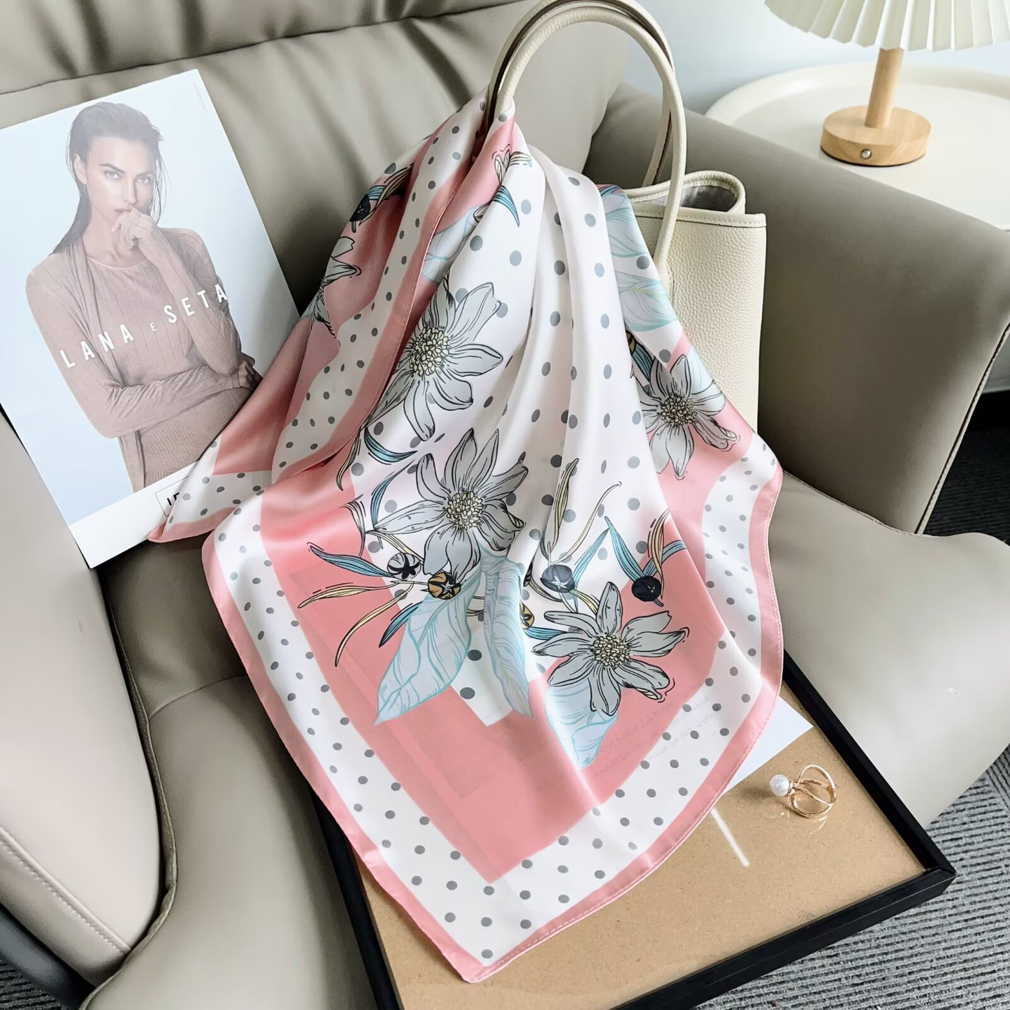 S26096 100% Polyester Lightweight Square Scarf
