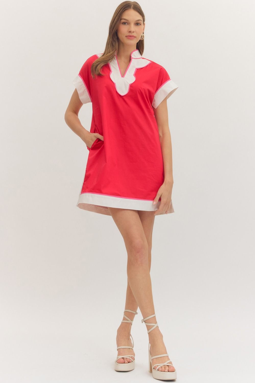 Short sleeve mini dress with scallop band v neck collar