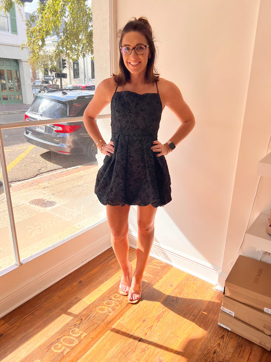 Load image into Gallery viewer, BLACK BUBBLE DRESS
